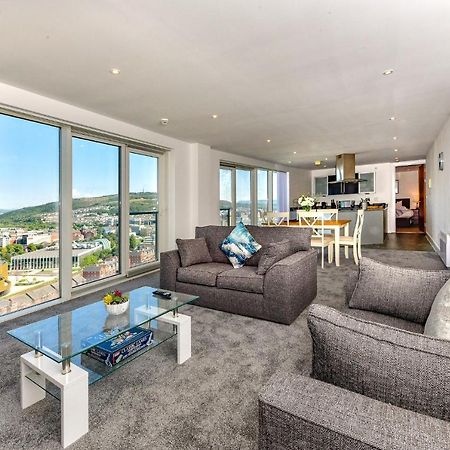 Just Stay Wales - Meridian Tower Marina & City View - 2 Bed Apartment Swansea Extérieur photo